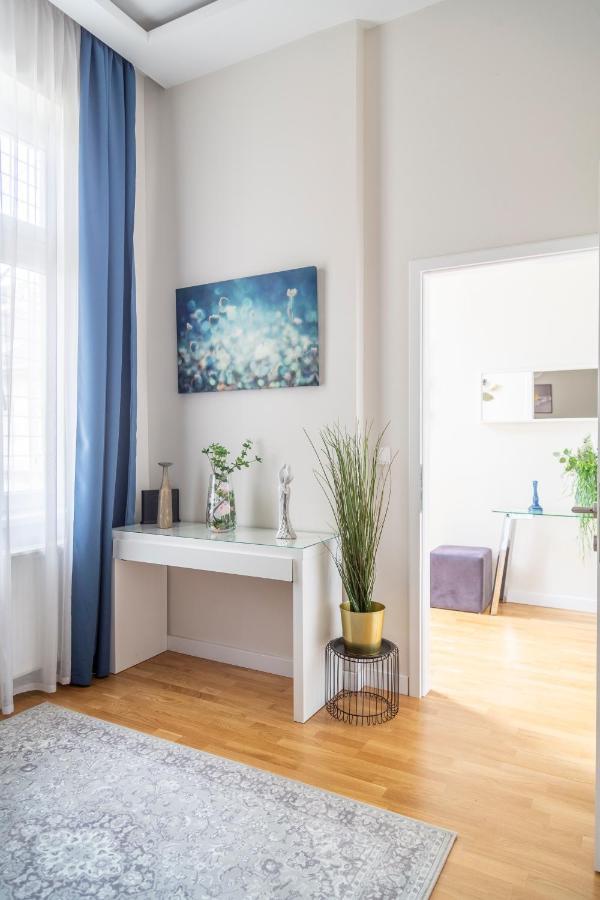 Apartamento Luxury Quentin 3 Bedrm, 2 Bathrm Budapest