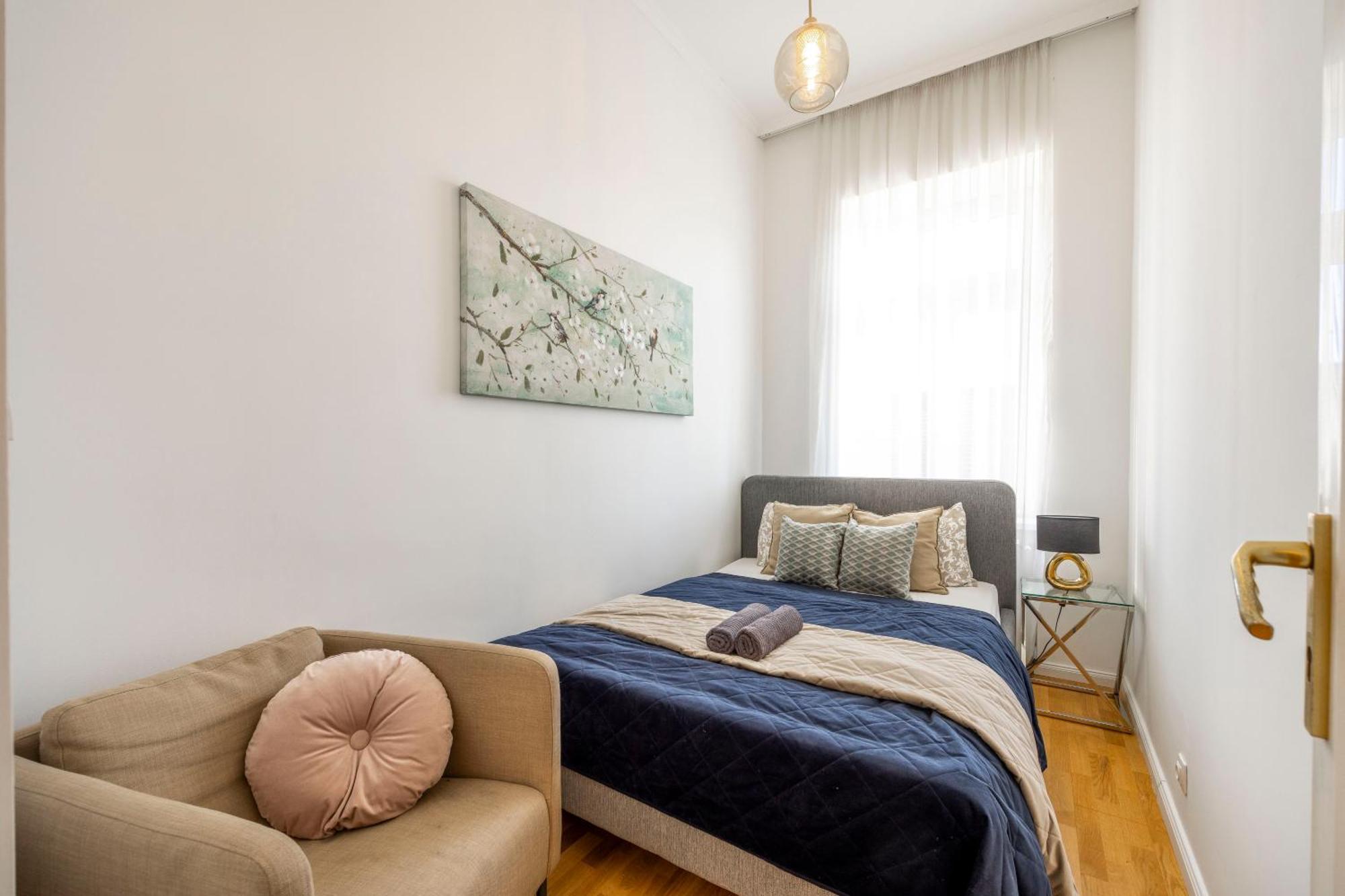 Apartamento Luxury Quentin 3 Bedrm, 2 Bathrm *