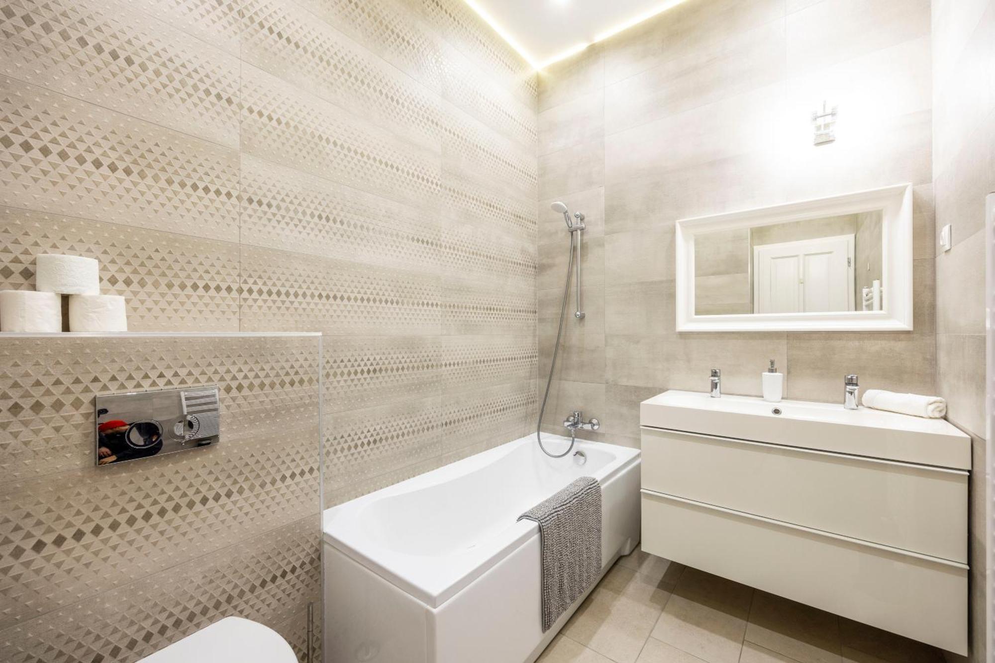 Luxury Quentin 3 Bedrm, 2 Bathrm * Budapešť